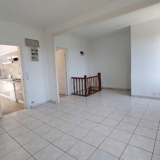  Annonces PROVINS : Maison / Villa | PONT-SUR-YONNE (89140) | 70 m2 | 108 000 &euro; 
