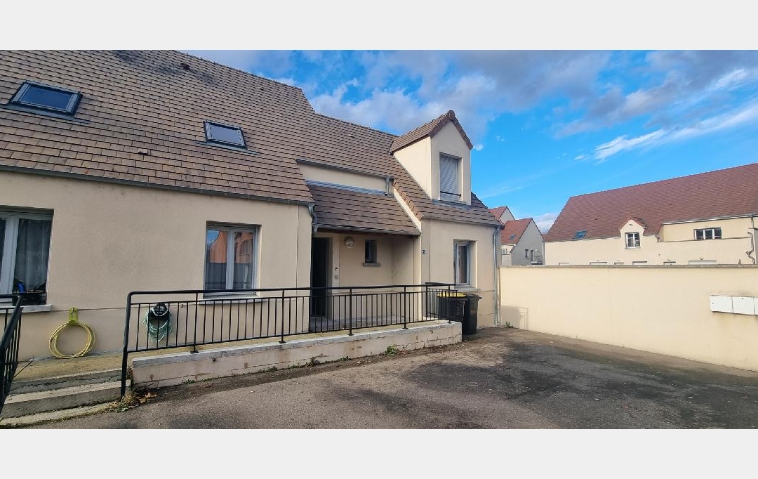 Annonces PROVINS : Maison / Villa | PONT-SUR-YONNE (89140) | 115 m2 | 900 &euro; 