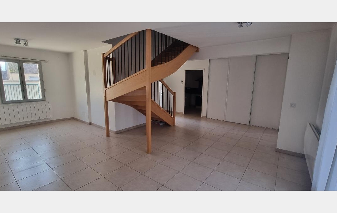 Annonces PROVINS : Maison / Villa | PONT-SUR-YONNE (89140) | 115 m2 | 900 &euro; 