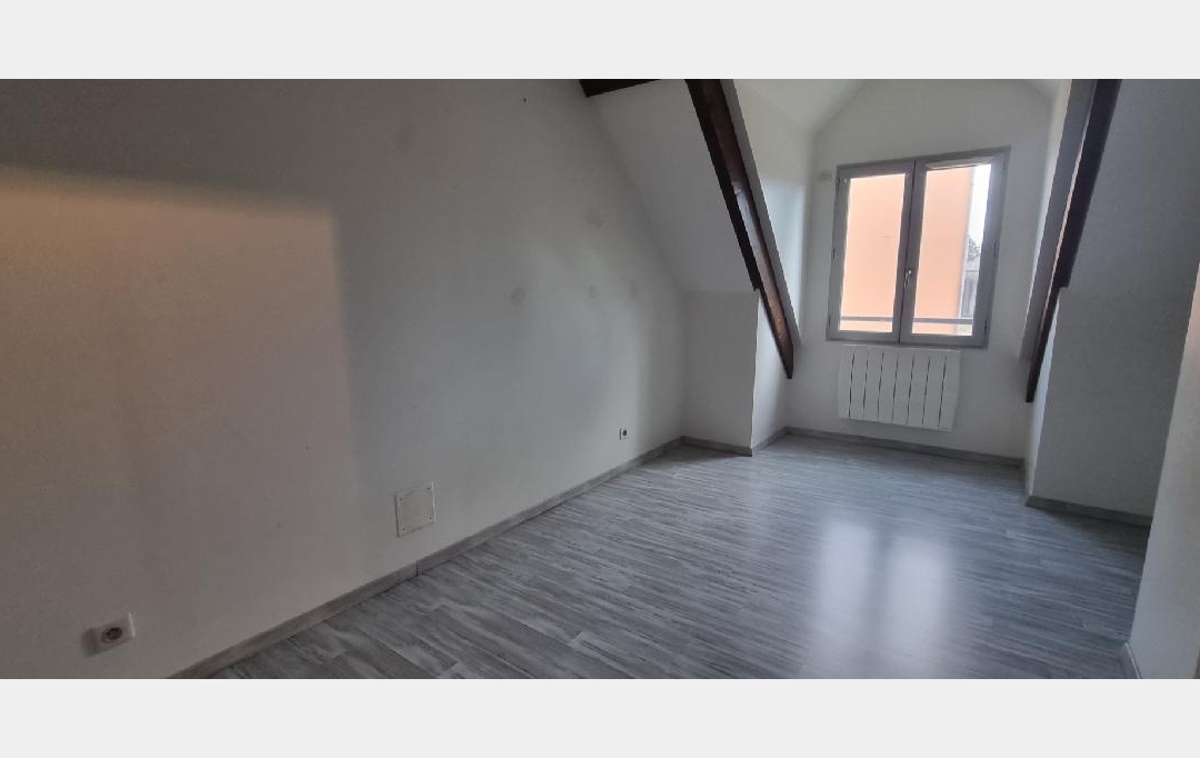 Annonces PROVINS : Maison / Villa | PONT-SUR-YONNE (89140) | 115 m2 | 900 &euro; 