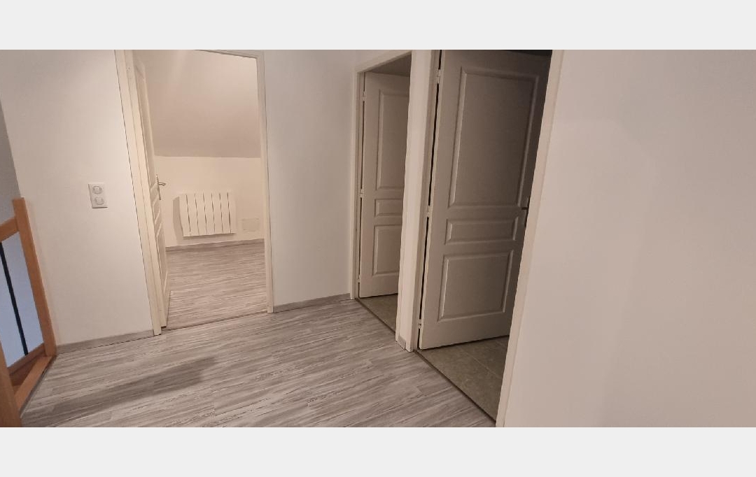 Annonces PROVINS : Maison / Villa | PONT-SUR-YONNE (89140) | 115 m2 | 900 &euro; 