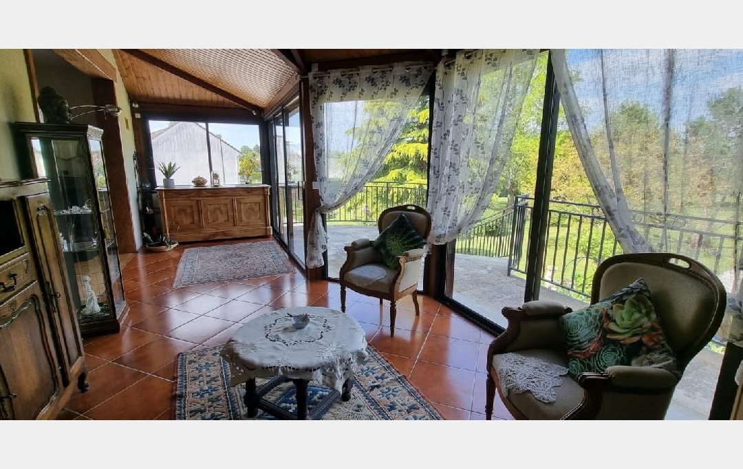 Annonces PROVINS : Maison / Villa | PONT-SUR-YONNE (89140) | 175 m2 | 311 000 &euro; 