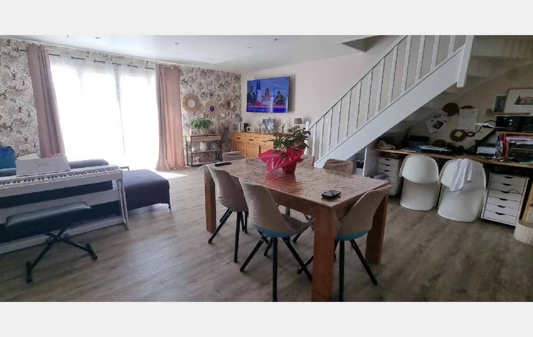 Annonces PROVINS : Maison / Villa | PONT-SUR-YONNE (89140) | 104 m2 | 189 000 &euro; 